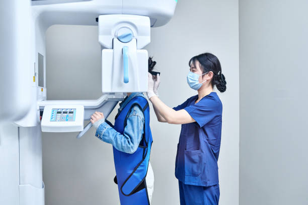 Best Holiday Emergency Dentist in Bridgman, MI